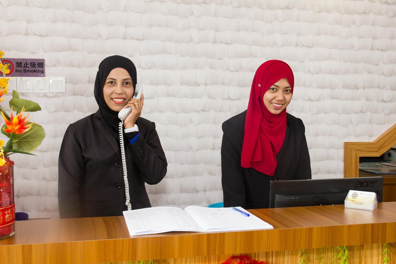 فندق بوتيك 888 باتو باهات المظهر الخارجي الصورة